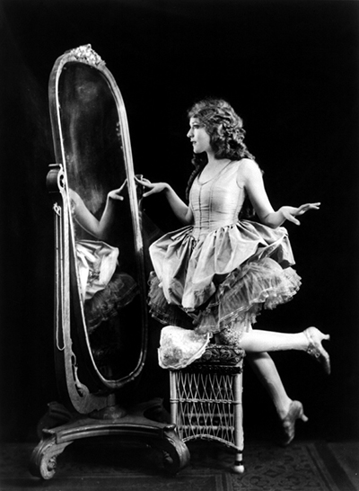 The Canadian actress Mary Pickford