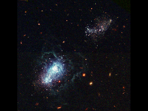 I Zwicky 18, a young galaxy that is irregularly shpaed